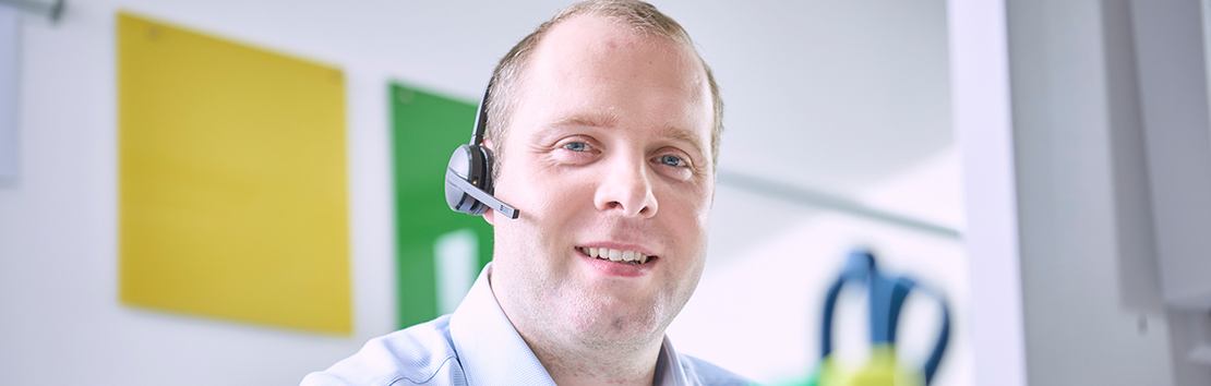 Kontakt Foto eines Mitarbeiters des KVS
